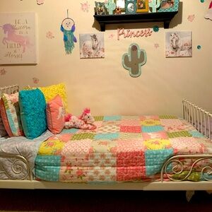 Patchwork horse bedding set